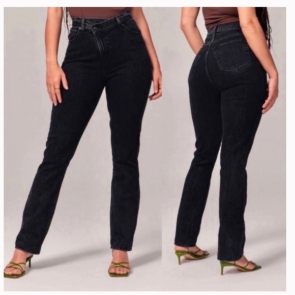 NWT Abercrombie & Fitch Curve Love 90's Straight Ultra High Rise Size 6 Regular - Picture 1 of 10